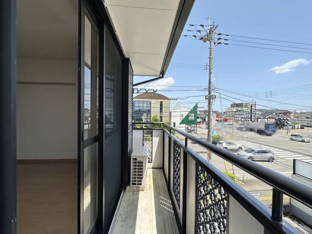 kanada B棟のバルコニー