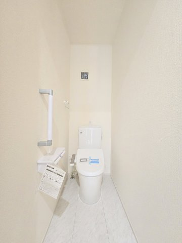 瑞穂町むさし野2丁目　新築戸建　全3棟のトイレ