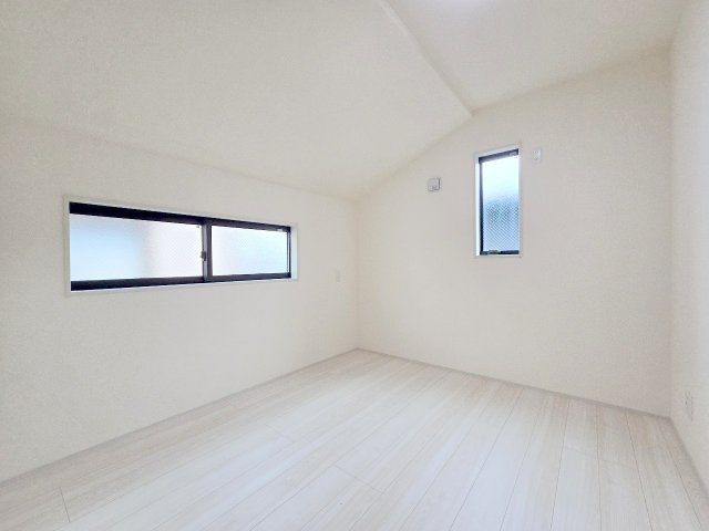 瑞穂町むさし野2丁目　新築戸建　全3棟の洋室