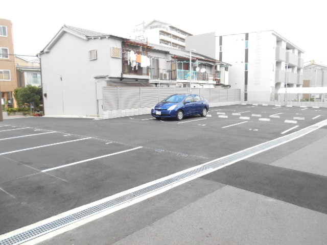 メゾン大島Ⅳの駐車場