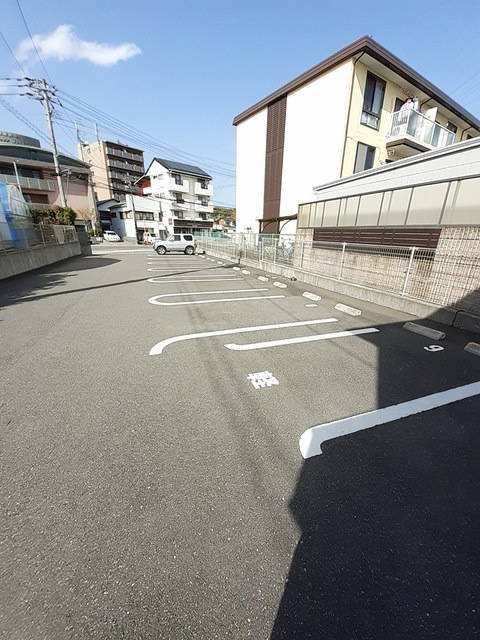 カーサ・ディ・フィオーレ　Ⅰの駐車場|駐車場