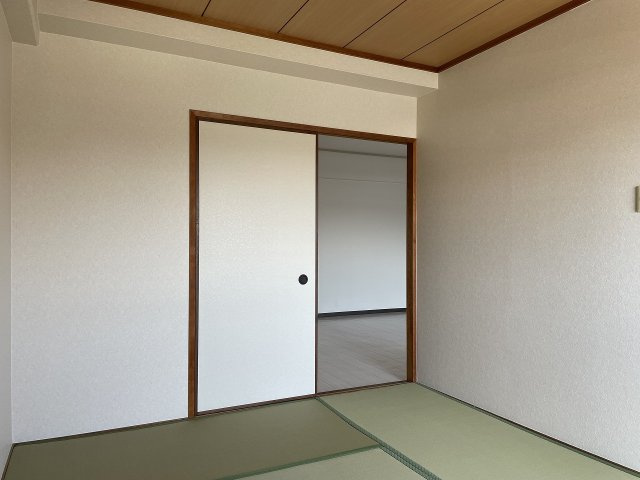 メゾン稲津の寝室