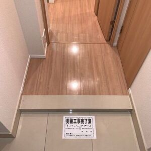 パークタワー滝野川の玄関