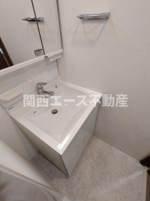  | グランカーサ高井田