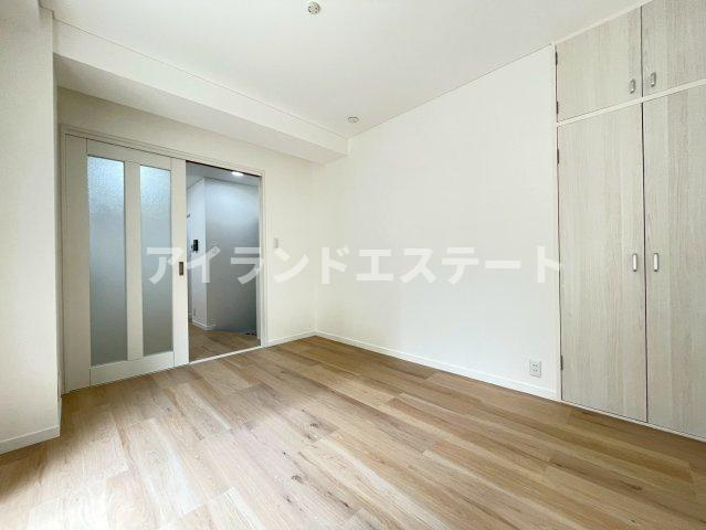 グリーンヒルズ　陽当たり良好　バストイレ別　宅配BOXの居間・リビング