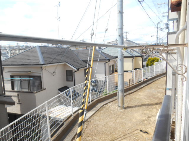 宮山ハイツのバルコニー
