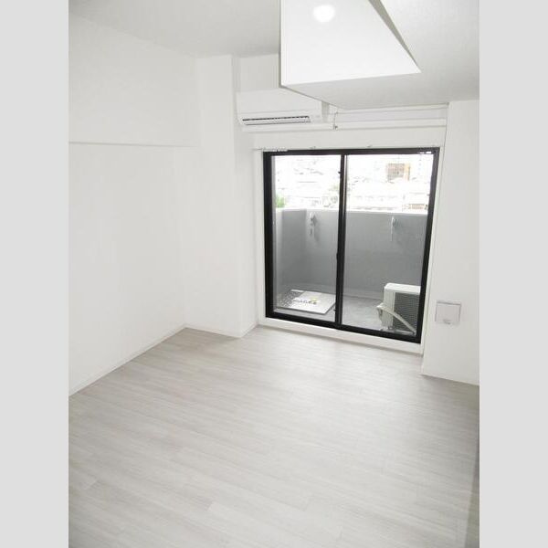 S-RESIDENCE千里丘の居間・リビング