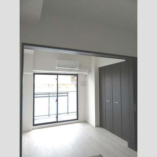 S-RESIDENCE千里丘の居間・リビング