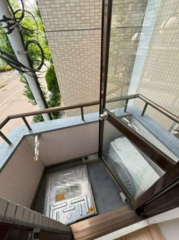 八王子南口センタービルのバルコニー