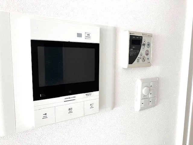 パルメーラ県庁前のセキュリティ