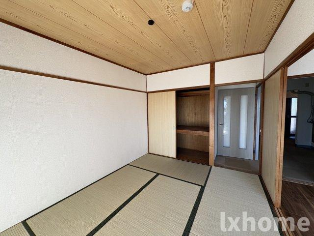 春日マンションの和室