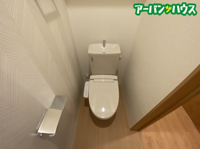 REGALEST 藤原光町のトイレ