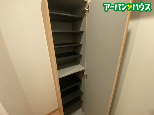 REGALEST 藤原光町の収納