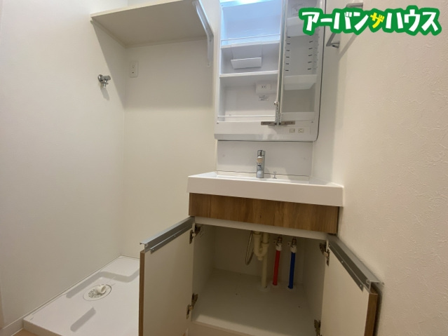 REGALEST 藤原光町の洗面所