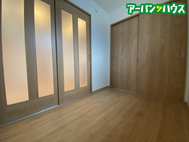 REGALEST 藤原光町の内装