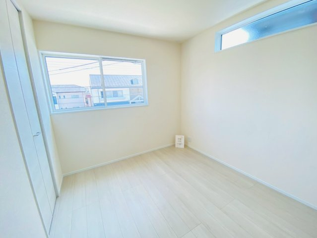 リーブルガーデン／合志市須屋十四／２号棟の洋室