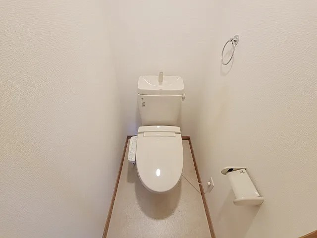 万葉ハイツ元町のトイレ