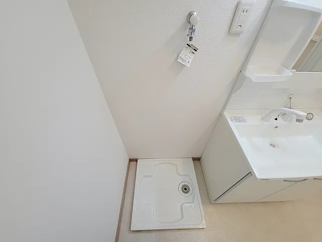 万葉ハイツ元町の洗面所