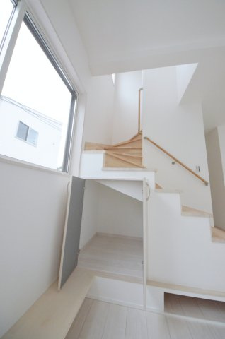伴東三丁目の収納|全居室収納スペース有、お部屋が広く綺麗に使えます