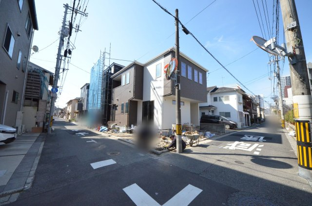宇品御幸四丁目の前面道路含む現地写真|宇品五丁目電停徒歩5分
駐車は二台可能です