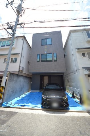吉島西二丁目の外観|日赤病院前電停徒歩16分の平地です
駐車は2台可能です