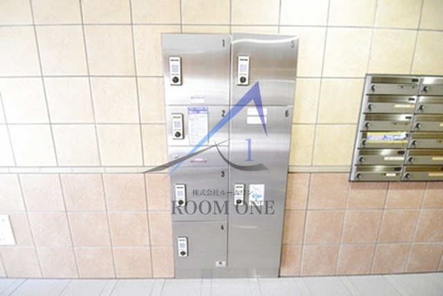 アクロス立川Ⅰ のその他共用部分|宅配ボックスです。