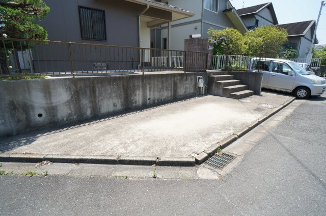 奈良市神功５丁目の一戸建て
