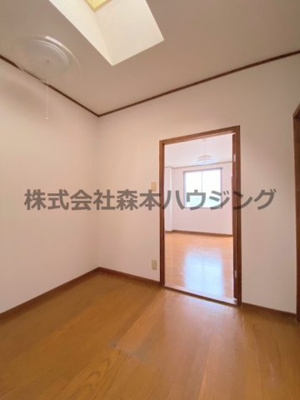 【居間・リビング】 | 　グリーンプラザ | きれいなキッチンスペースです