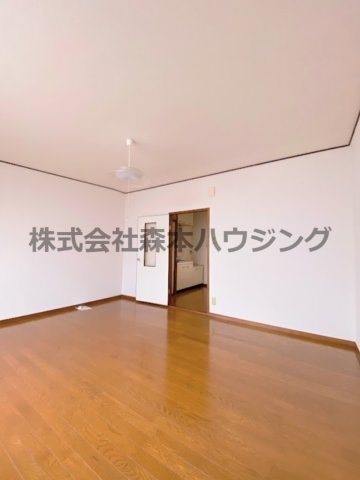 【洋室】 | 　グリーンプラザ | 使いやすい洋室です
