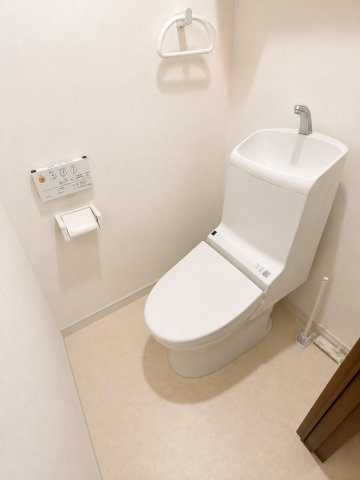 【トイレ】 | 掲載画像は、AI加工により家具等を除去したイメージです