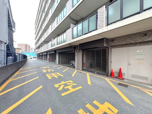 ベルドゥムール草加中央東の駐車場|駐車場