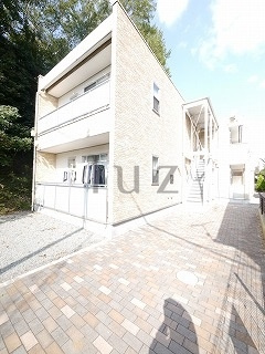 リブリHugel山手の外観