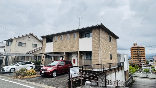 SAKURAの駐車場