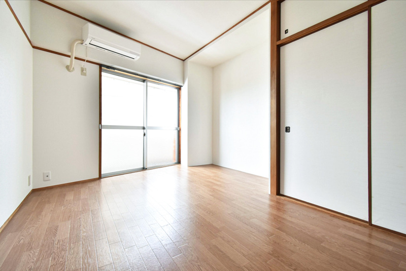 筑紫野市大字筑紫の賃貸マンションの寝室