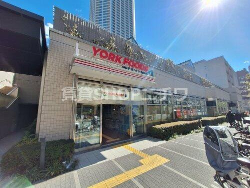 ヨークフーズ新宿富…まで351m