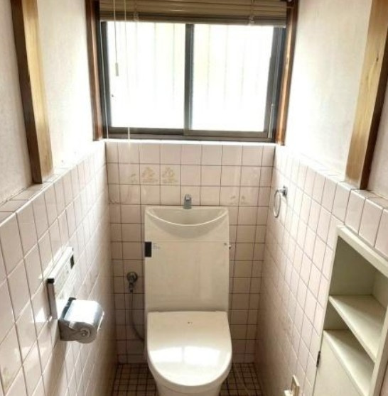 伏見区深草大亀谷安信町のトイレ