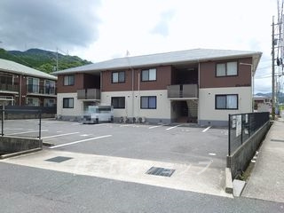 グレース２１の駐車場
