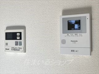 ディアコート壱番館のセキュリティ|ＴＶモニターホン・給湯リモコン
