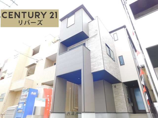 名古屋市中川区柳堀町の新築一戸建の外観|☆１号棟☆　　新価格！！いつでも見学できます♪（お問合せ当日、平日、水曜、夜間でもＯＫ）　名鉄「山王」駅徒歩６分！　ビルトインガレージ・駐車並列２台ＯＫ！　収納豊富な間取り♪　小学校徒歩３分！