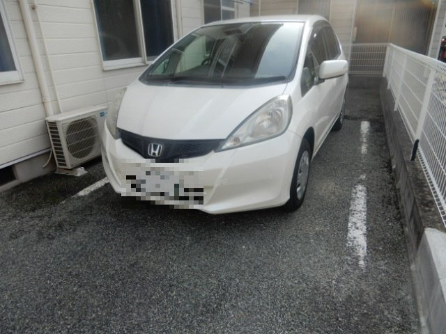 フレンズの駐車場