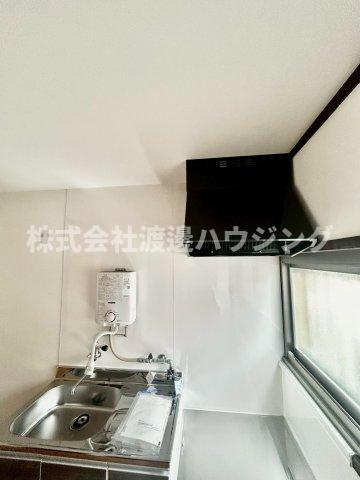 尼崎中在家町一戸建のキッチン