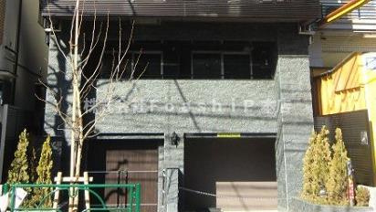 フェニックス渋谷本町のエントランス