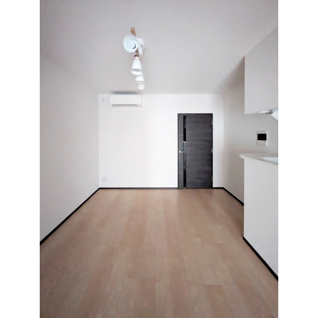 ＧＥＮＯＶＩＡ本所吾妻橋ｓｋｙｇａｒｄｅｎの居間・リビング