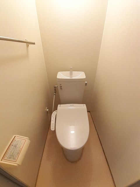 コンフレール　サンパティのトイレ