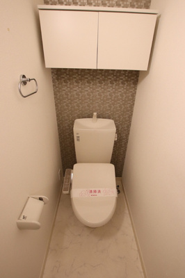 洗浄機能付き便座のトイレ