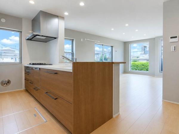 横浜市青葉区美しが丘４丁目の中古一戸建のキッチン