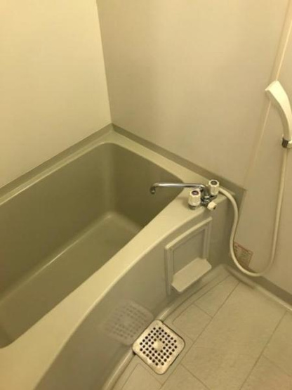 【浴室】