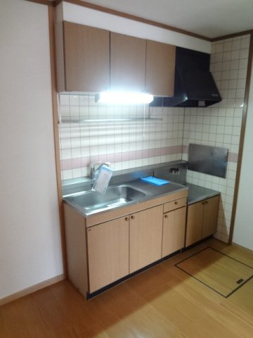 サニーコート六田２のキッチン