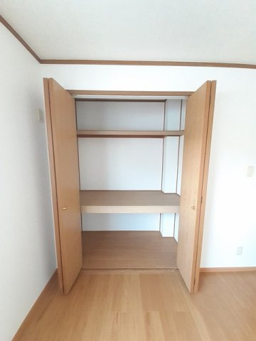 サニーコート六田２の収納