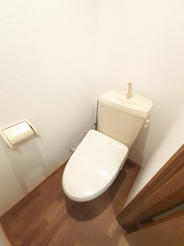 サニーコート六田２のトイレ